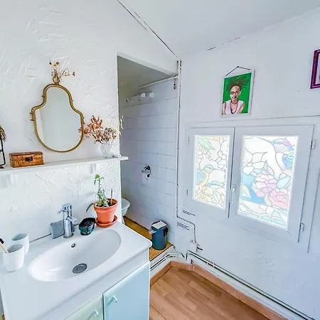 Maison Pour 4 Personnes Avec Terrasse *